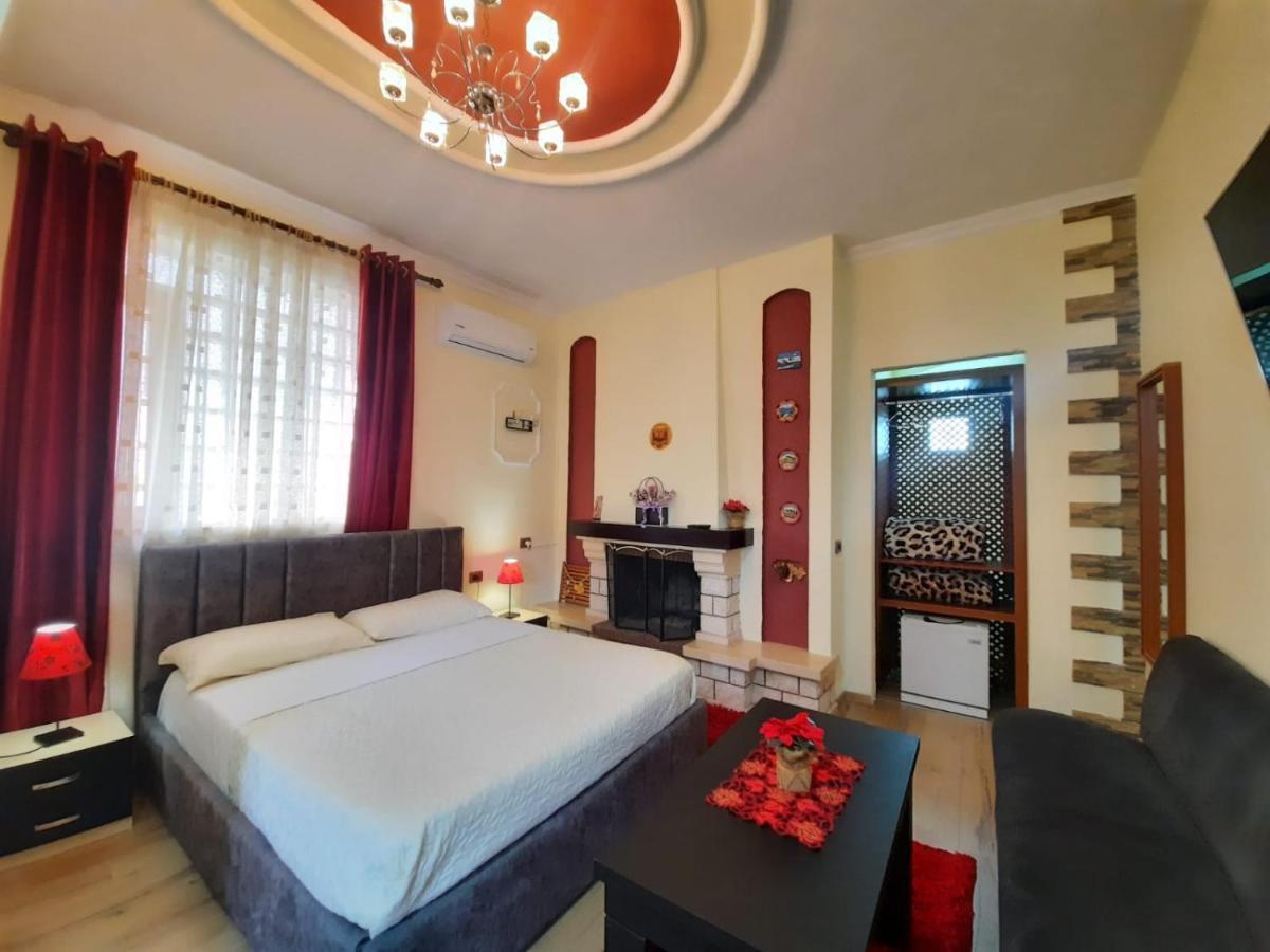 Villa 53 Тирана Екстериор снимка